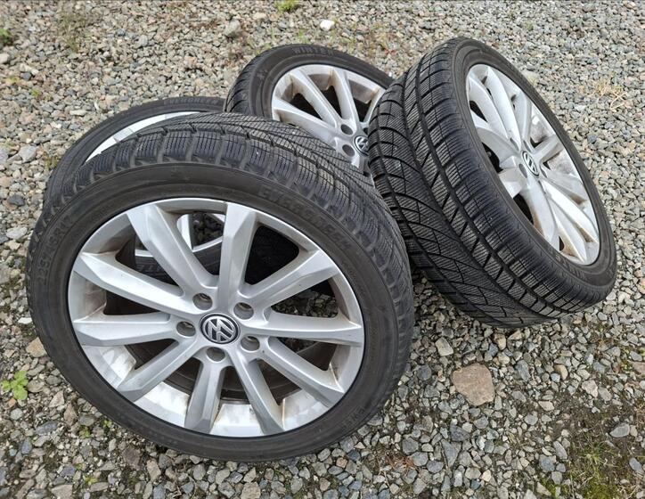 Volkswagen Passat 25