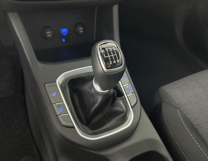 Hyundai i30 19