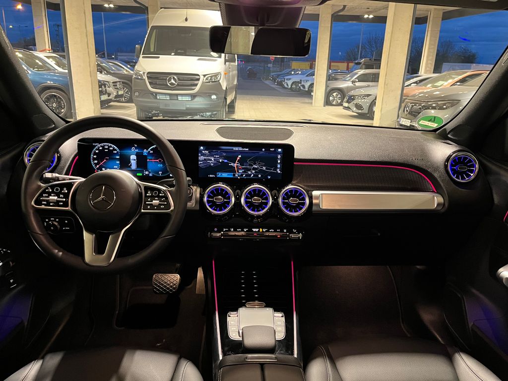 Mercedes-Benz EQB