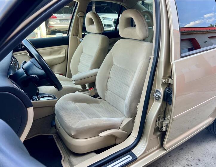 Volkswagen Bora 10