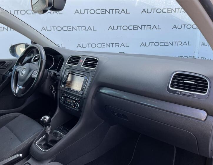 Volkswagen Golf 20