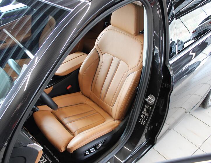 BMW Řada 5 10