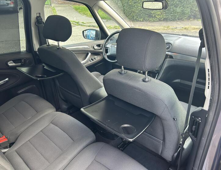 Ford Galaxy 46