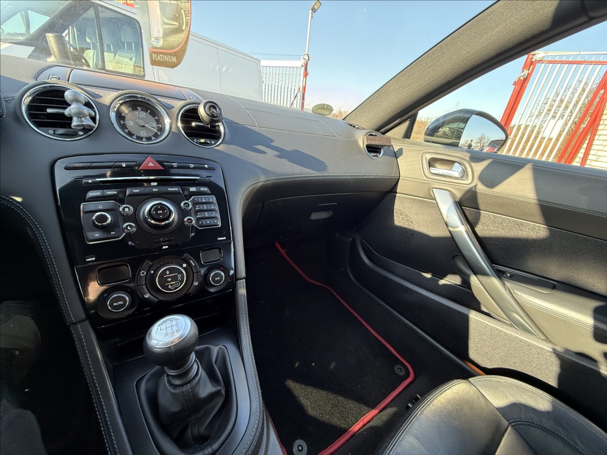 Peugeot RCZ