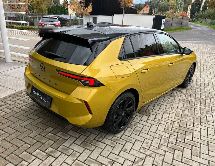 Opel Astra 6