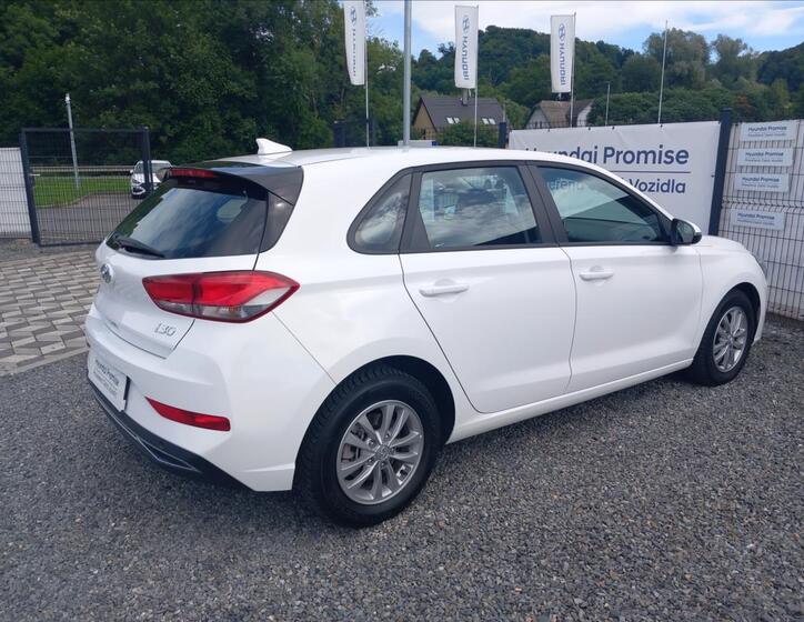 Hyundai i30 8