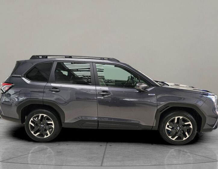 Subaru Forester 4