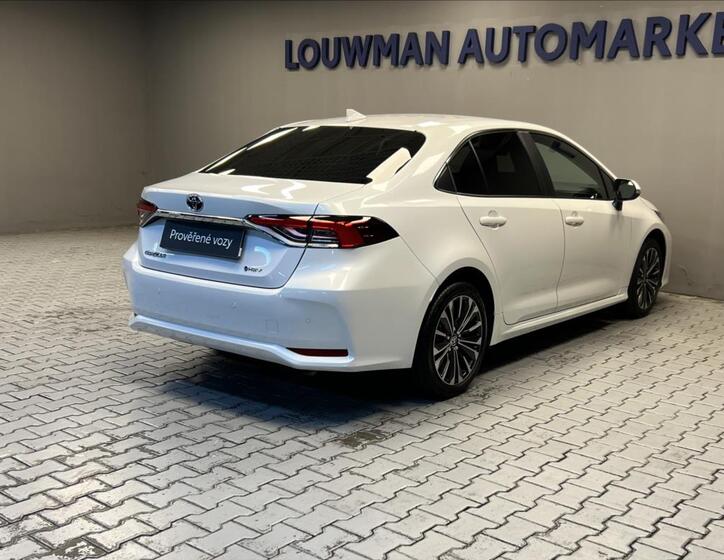 Toyota Corolla 2