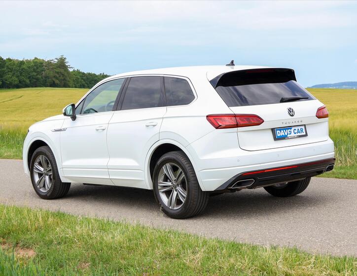 Volkswagen Touareg 5