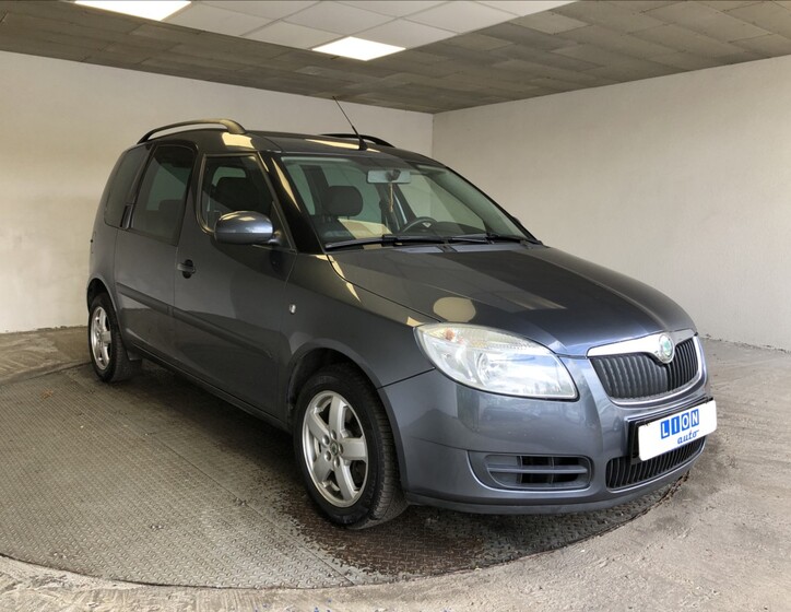 Škoda Roomster 1