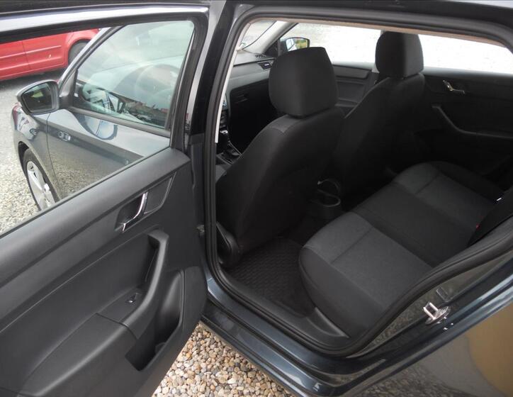 Škoda Rapid 15