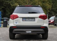 Suzuki Vitara 6