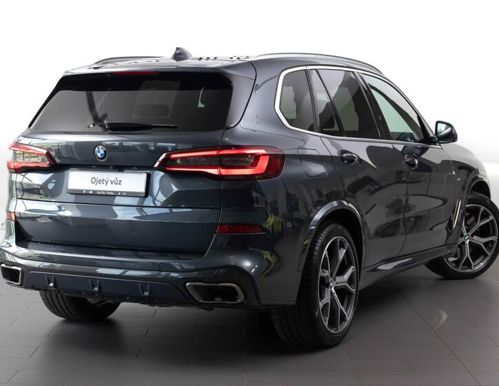 BMW X5 5