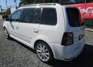 Volkswagen Touran 6
