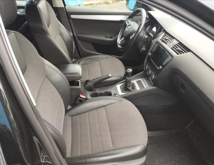 Škoda Octavia 8