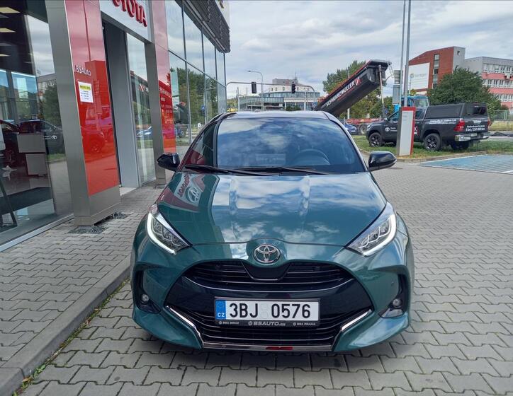 Toyota Yaris 2