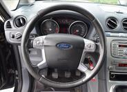 Ford Galaxy 33