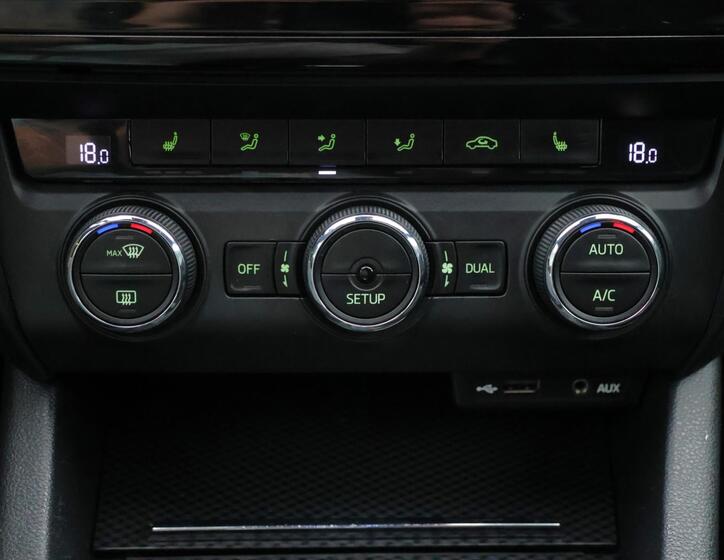 Škoda Octavia 25