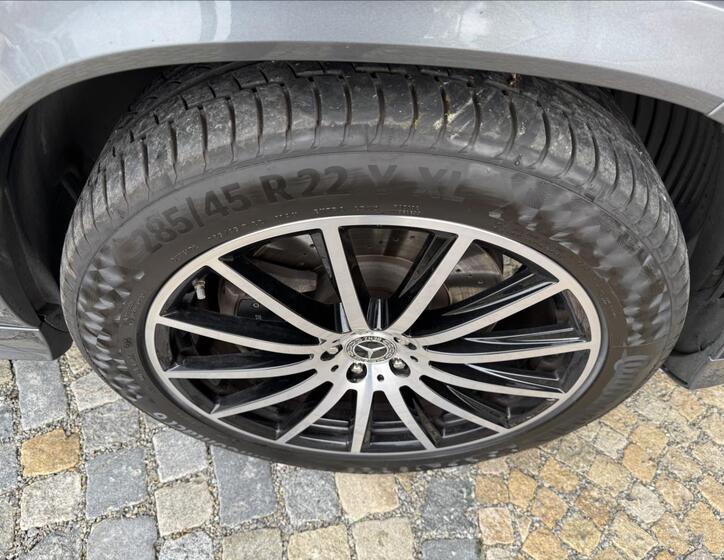Mercedes-Benz GLS 43