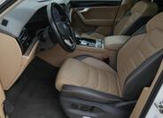 Volkswagen Touareg 17