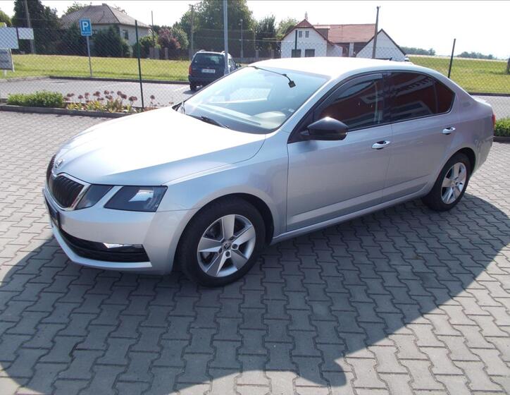 Škoda Octavia 3