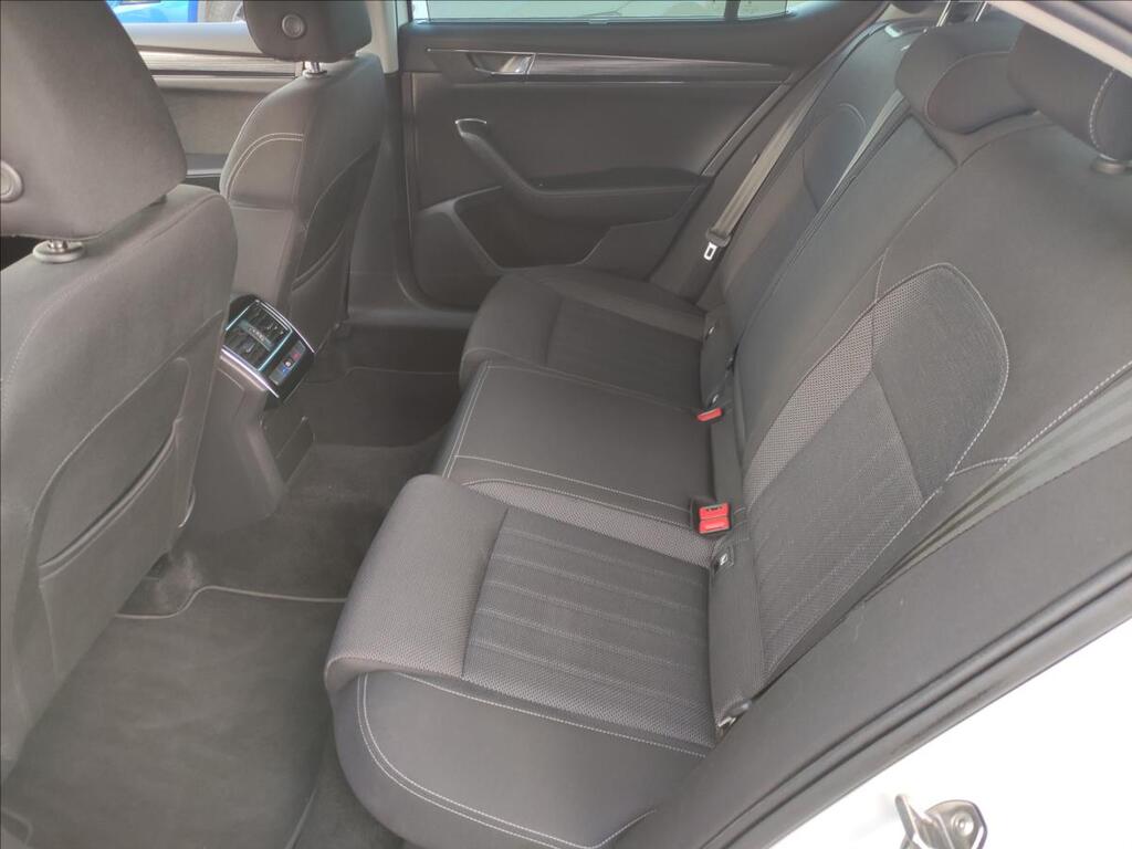 Škoda Superb 7