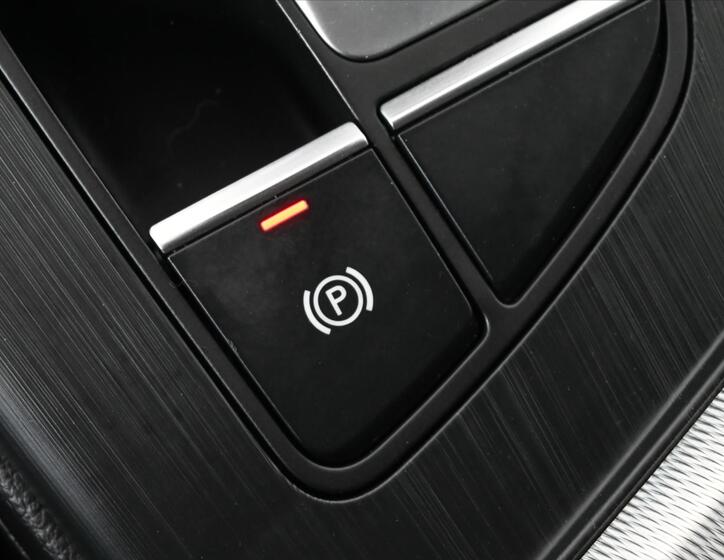 Audi A4 25