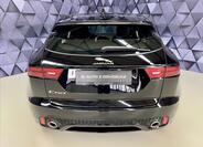 Jaguar E-Pace 6