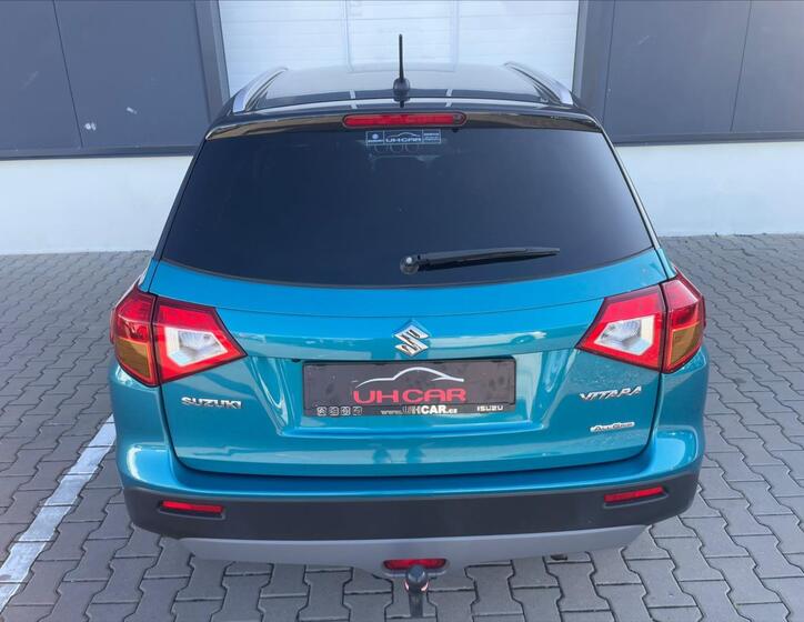 Suzuki Vitara 5