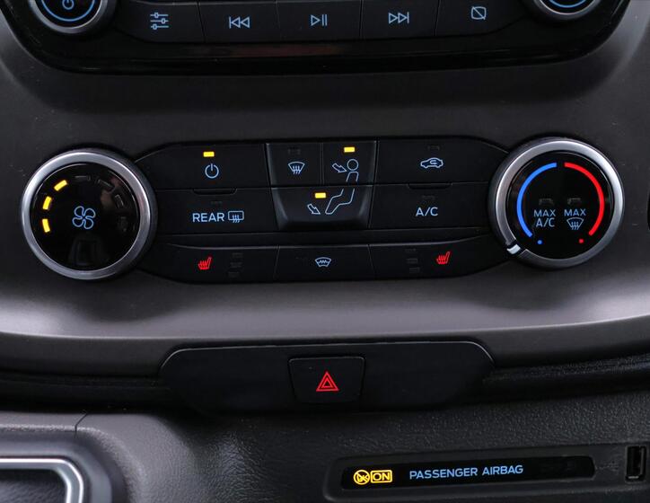 Ford Transit 27