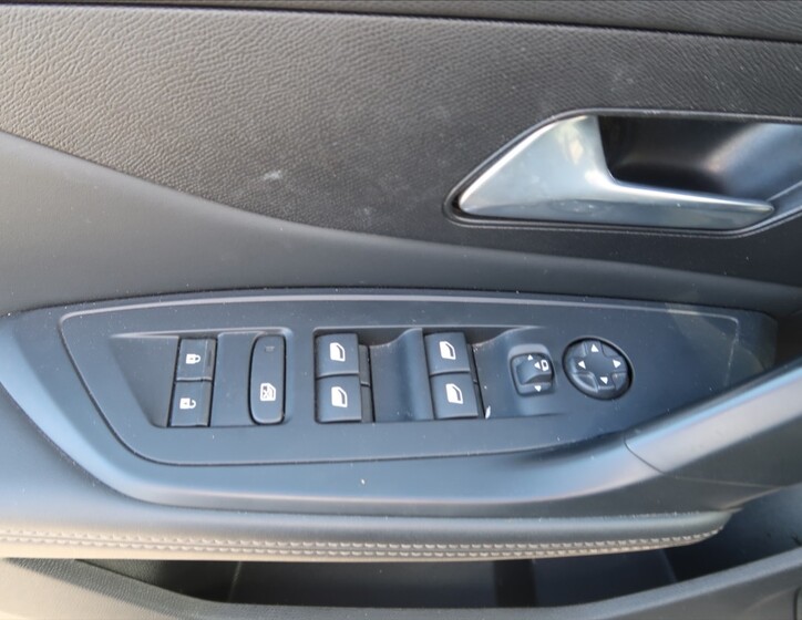 Peugeot 308 15