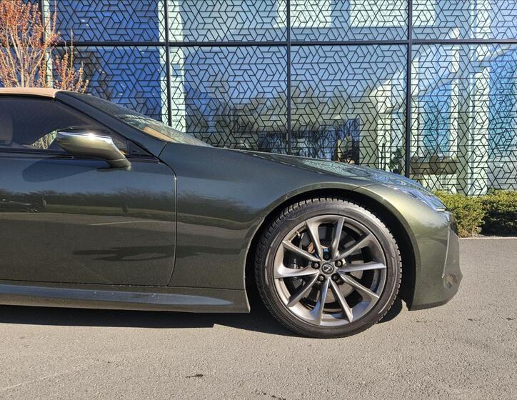 Lexus LC 500 28