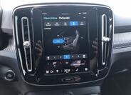 Volvo XC40 19