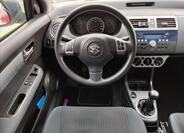 Suzuki Swift 13