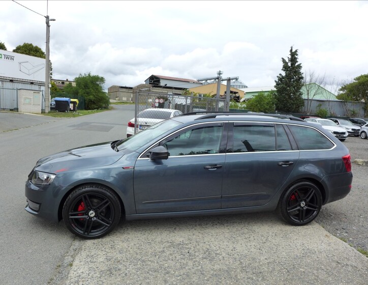 Škoda Octavia 9