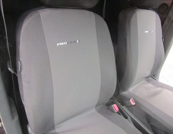 Daihatsu Materia 17