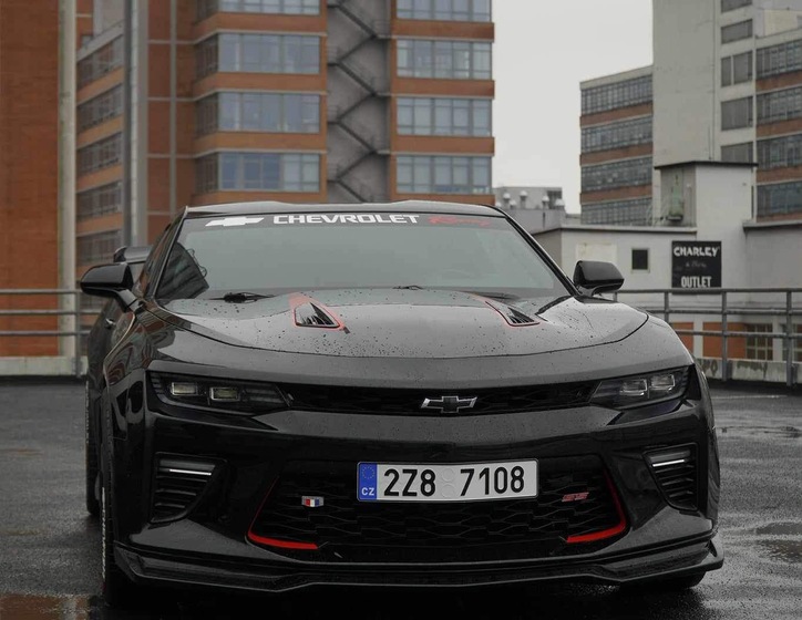 Chevrolet Camaro 2
