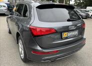 Audi Q5 6