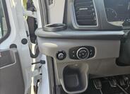 Ford Transit 10