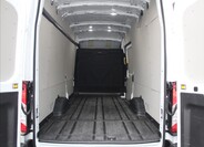 Ford Transit 19
