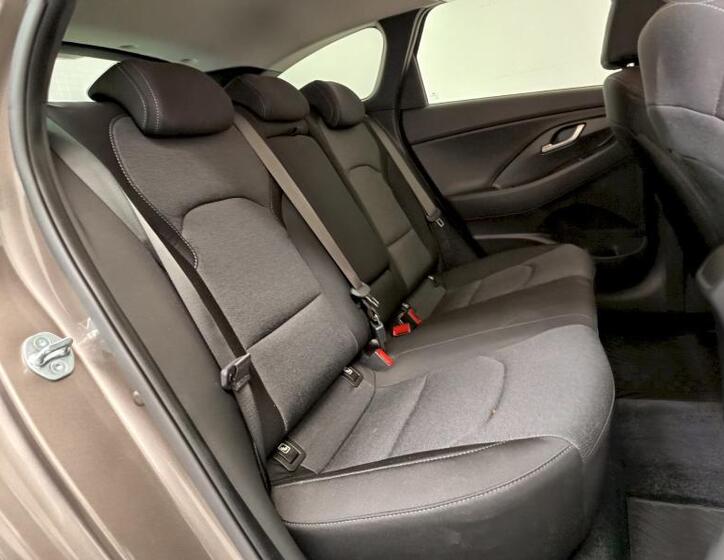 Hyundai i30 12