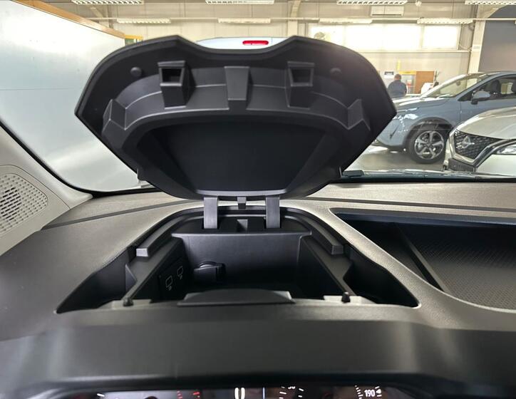 Nissan Townstar 17
