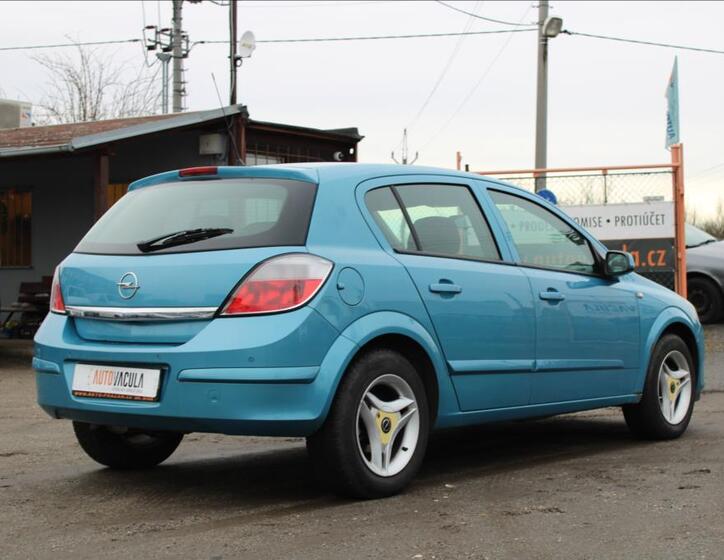Opel Astra 5