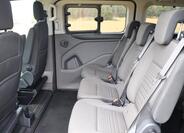 Ford Tourneo Custom 18