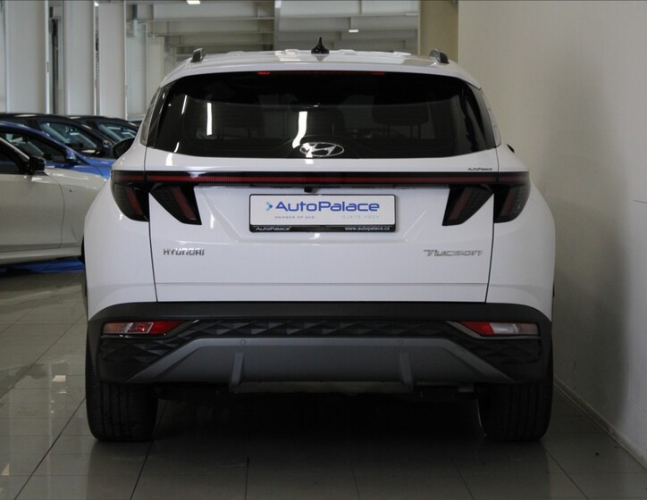 Hyundai Tucson 4