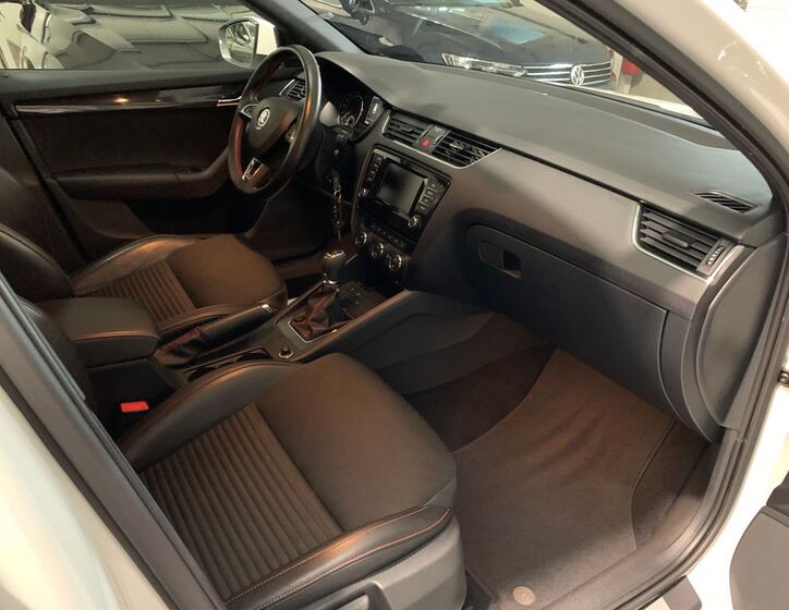 Škoda Octavia 19