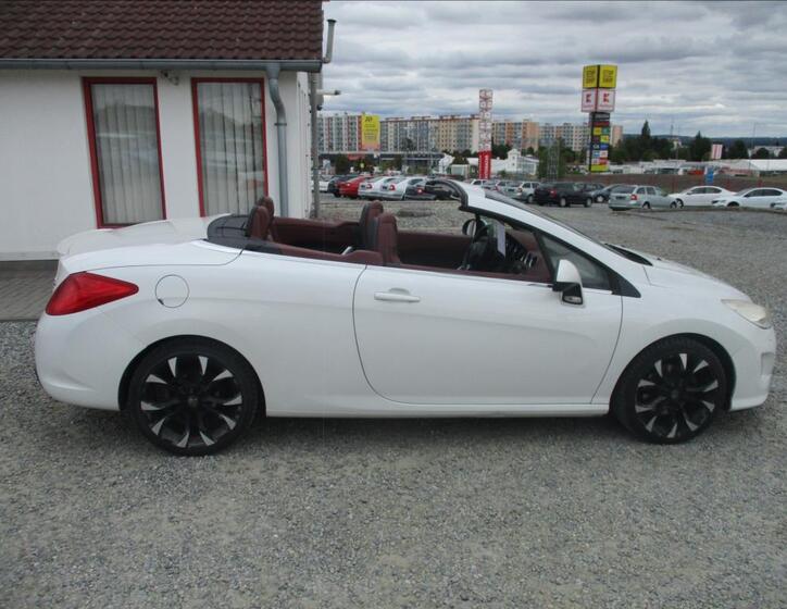 Peugeot 308 11