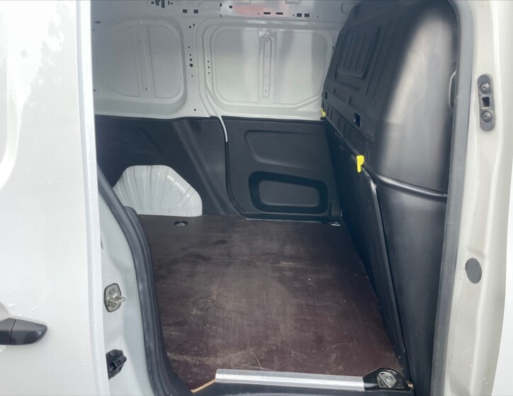 Opel Combo 10