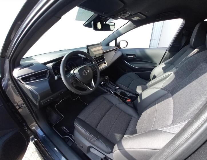 Toyota Corolla 9