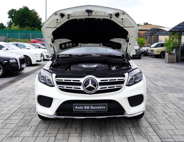 Mercedes-Benz GLS 9